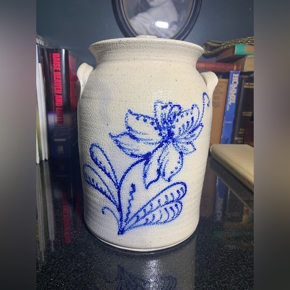 Genesee Country Village 1999 Salt Glazed Stoneware Lidded Jar "Floral"